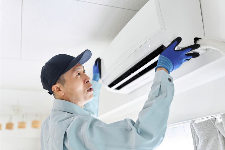 How AC Replacement Reduces Noise and Improves Sleep Quality